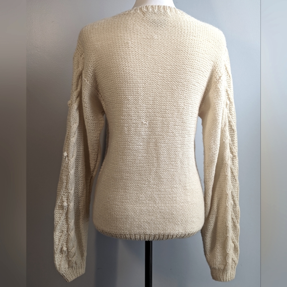 ✨HP✨ Vintage Handknit 100% Virgin Wool Sweater Size Small - Picture 5 of 8